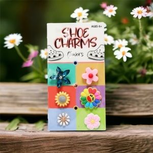 Flower Shoe Charms 6 Per Pack